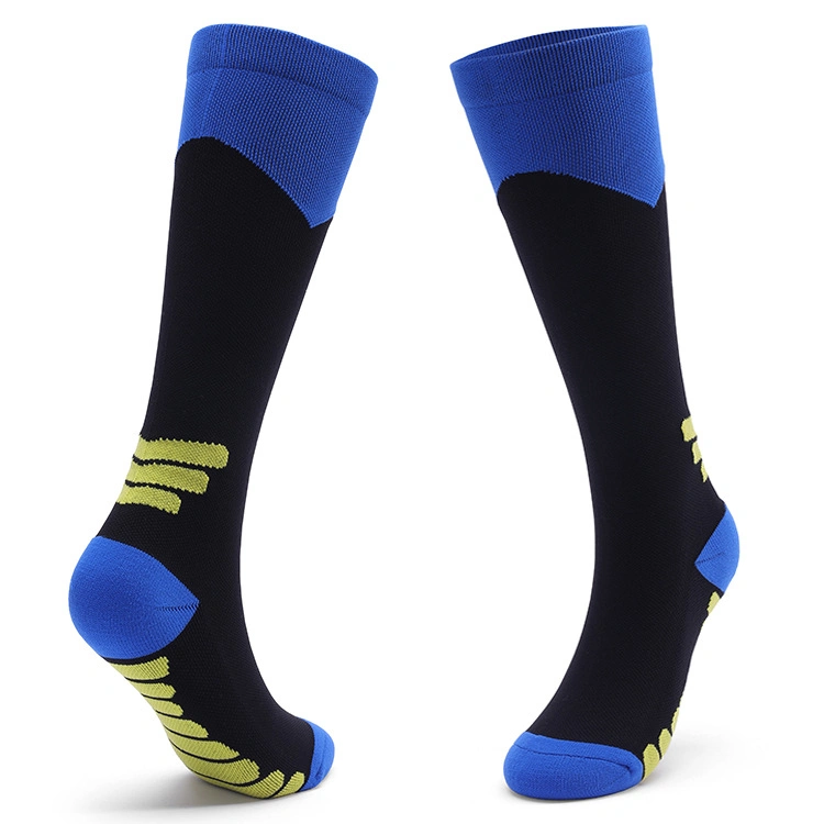 Men′ S and Women′ S Long-Tube Pressure Socks Outdoor Cycling Running Socks Thickened Marathon Compression Socks