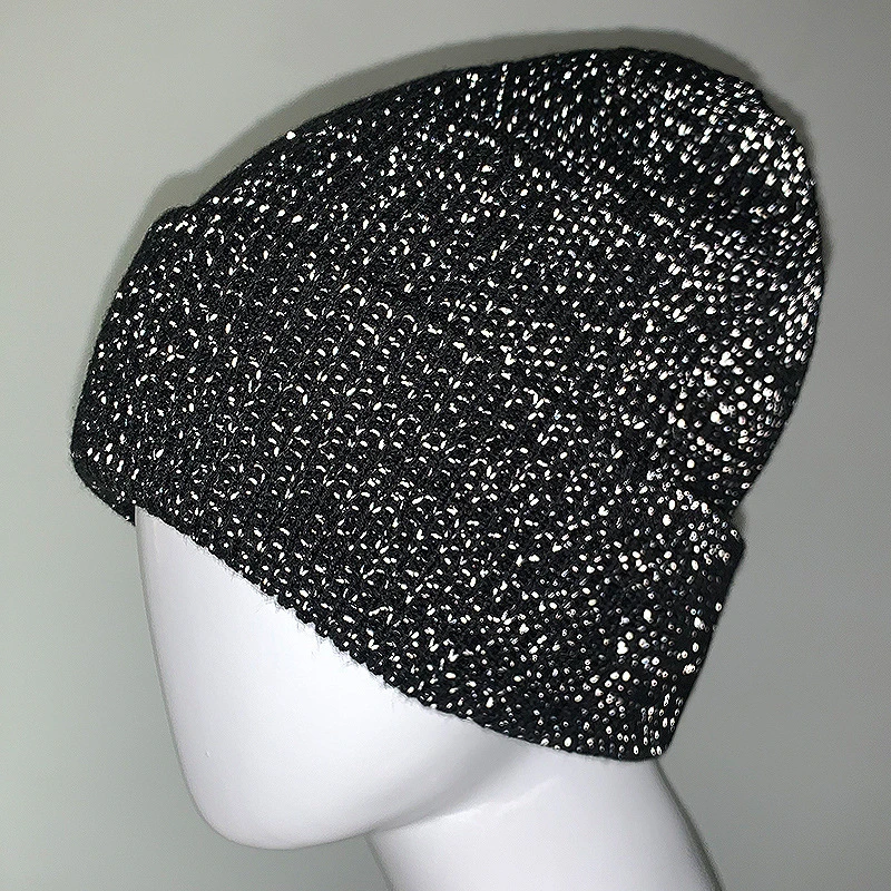 China Factory OEM Custom Winter Acrylic Knitted Outdoor Reflective Beanie Hat